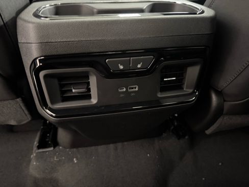 New 2026 GMC Sierra 2500 AT4 image 12