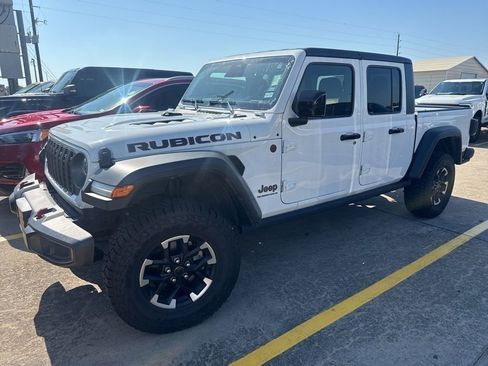 Used 2026 Jeep Gladiator Rubicon AWD/4WD image 1