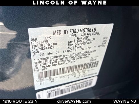 Certified 2022 Lincoln Nautilus Reserve AWD/4WD image 31