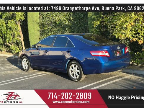 Used 2011 Toyota Camry LE w/ LE Extra-Value Pkg FWD image 9