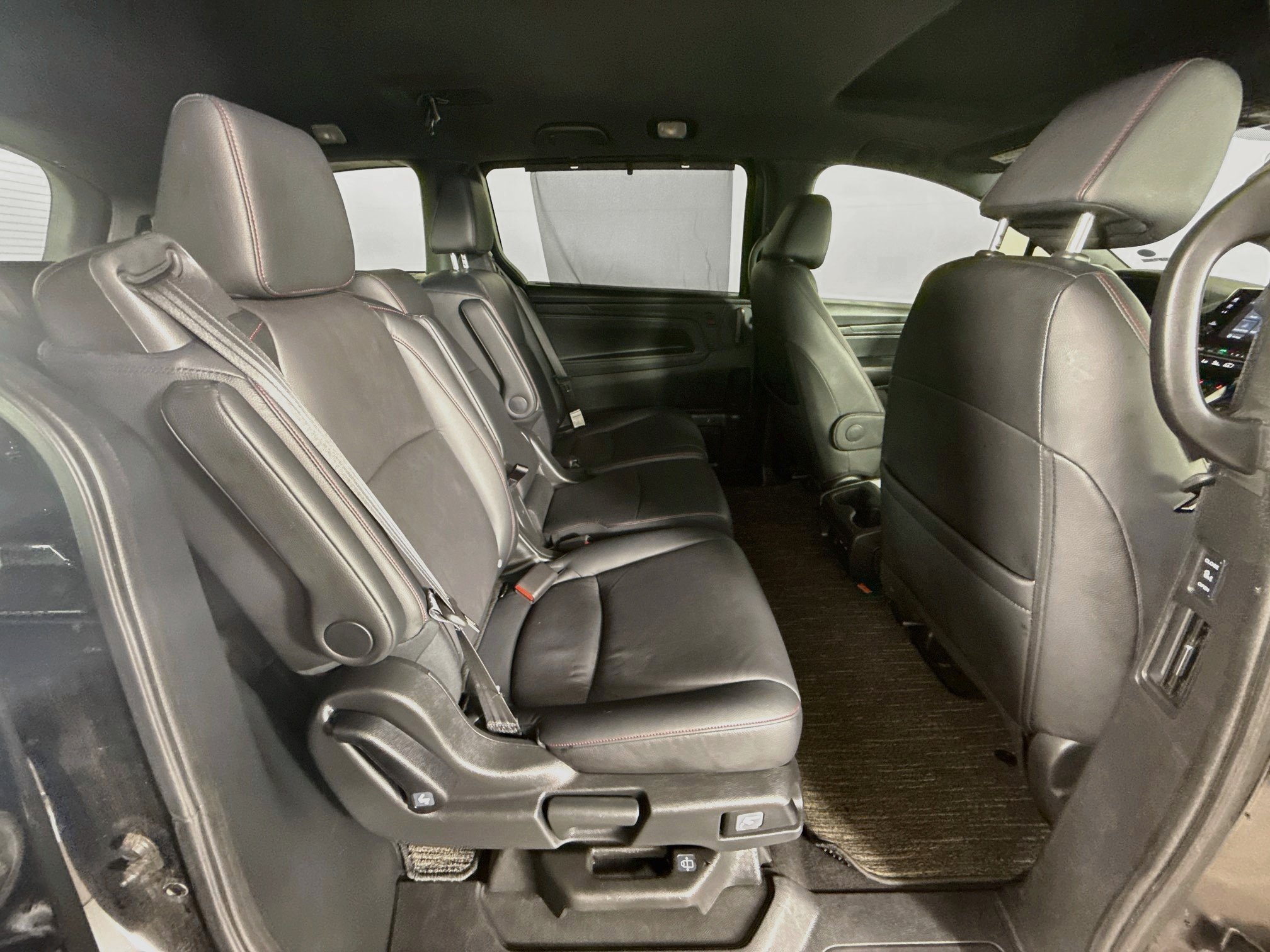 Used 2024 Honda Odyssey Sport image 36
