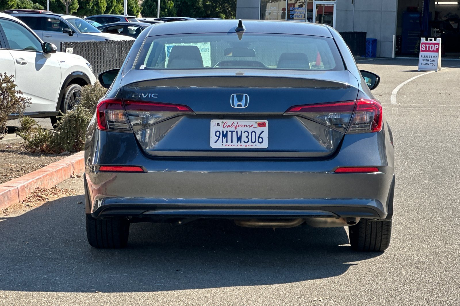 Used 2024 Honda Civic LX image 5