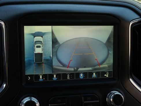 Used 2019 GMC Sierra 1500 AT4 w/ AT4 Premium Package image 17