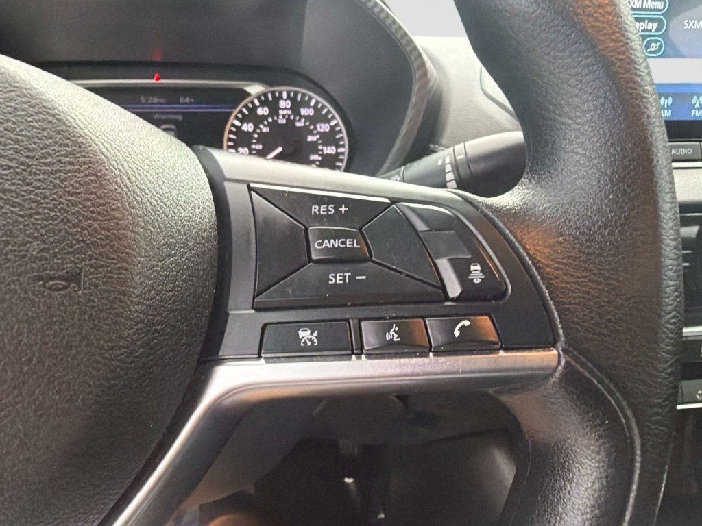 Used 2024 Nissan Sentra SV FWD image 29