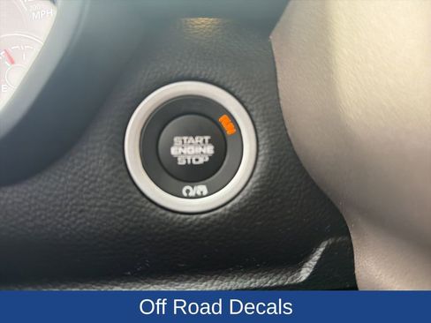 Used 2020 RAM 1500 Laramie w/ Off Road Group image 24