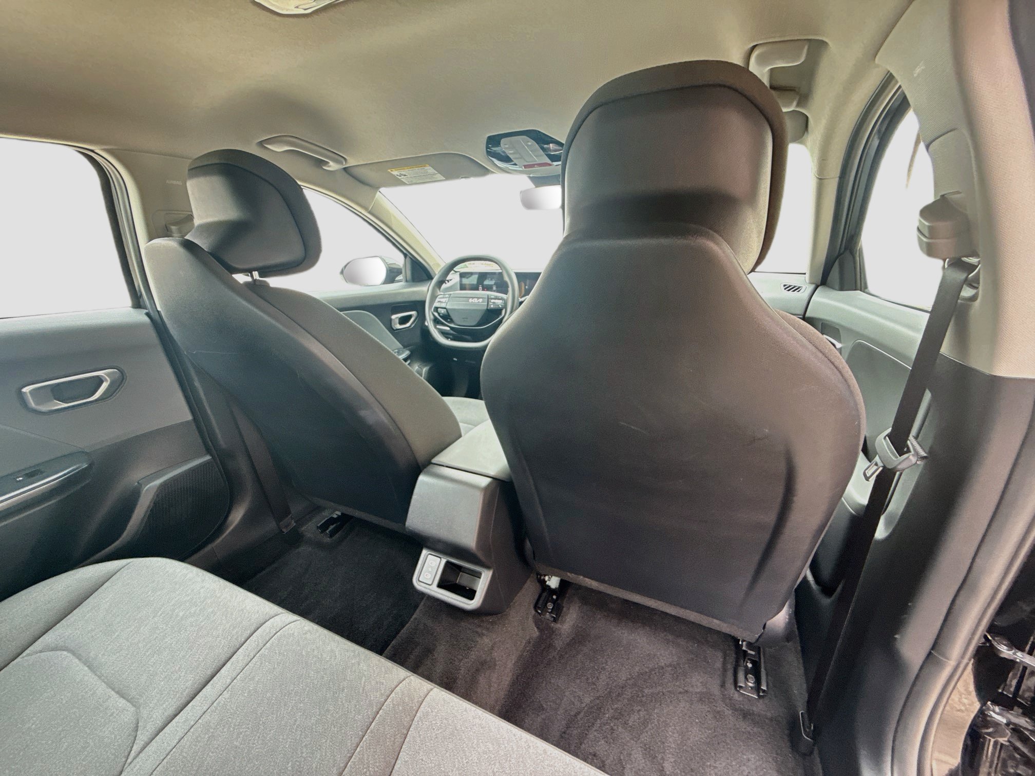 Used 2025 Kia K4 FWD image 28