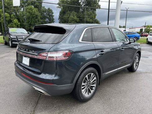Certified 2022 Lincoln Nautilus FWD w/ Premium Package image 3