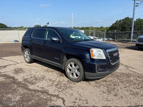 Used 2017 GMC Terrain SLE FWD image 1