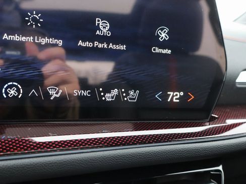 New 2026 Chevrolet Traverse RS image 15