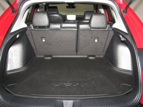 Certified 2024 Honda HR-V EX-L image 17