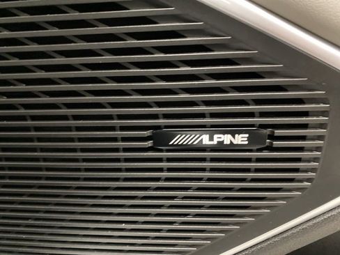 Used 2024 Jeep Wagoneer Series II image 41