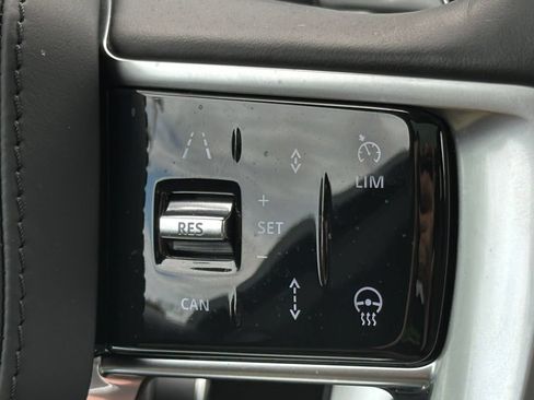 Used 2023 Land Rover Range Rover SE AWD/4WD image 24