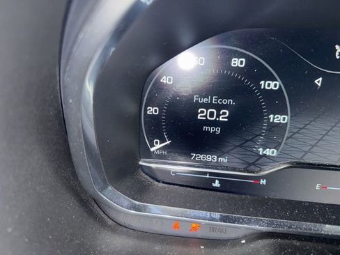 Used 2022 GMC Yukon XL SLE w/ Gmc Pro Safety Plus Package image 9