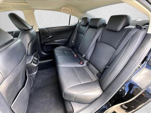 Used 2024 Lexus ES 350 w/ Premium Package FWD image 28