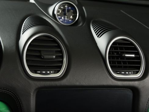 Used 2023 Porsche 718 Boxster Spyder RWD image 23