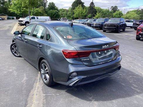 Used 2024 Kia Forte LXS FWD image 2