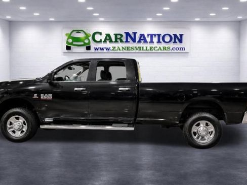 Used 2016 RAM 2500 Tradesman w/ Chrome Appearance Group AWD/4WD image 4