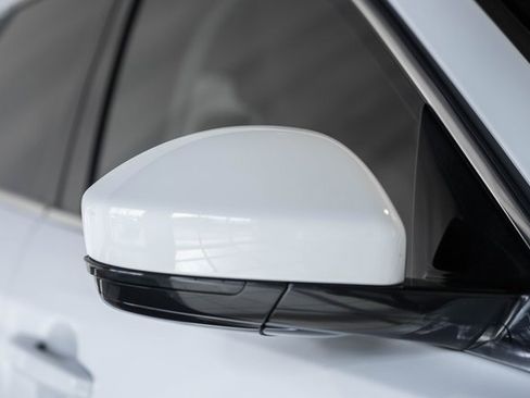 Used 2022 Jaguar F-PACE S image 13