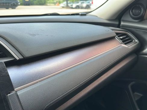 Used 2018 Honda Civic EX-T image 37