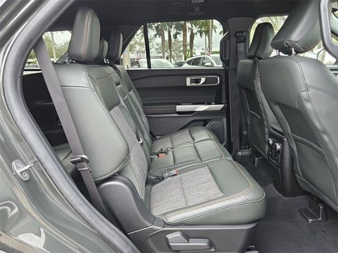 Used 2023 Ford Explorer Timberline image 13