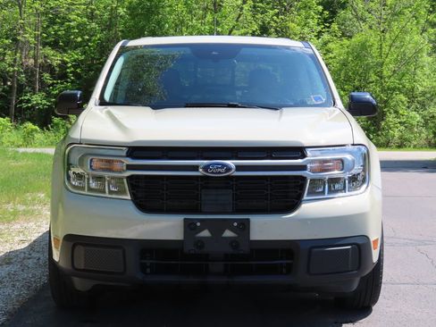 Used 2024 Ford Maverick Lariat FWD image 4