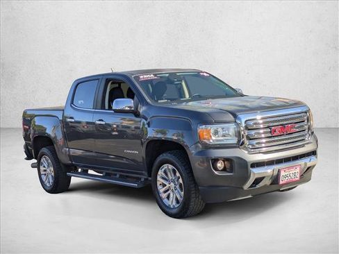 Used 2016 GMC Canyon SLT image 3