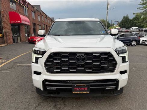 Used 2024 Toyota Sequoia Platinum AWD/4WD image 2