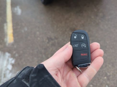 Used 2020 Jeep Compass High Altitude image 7