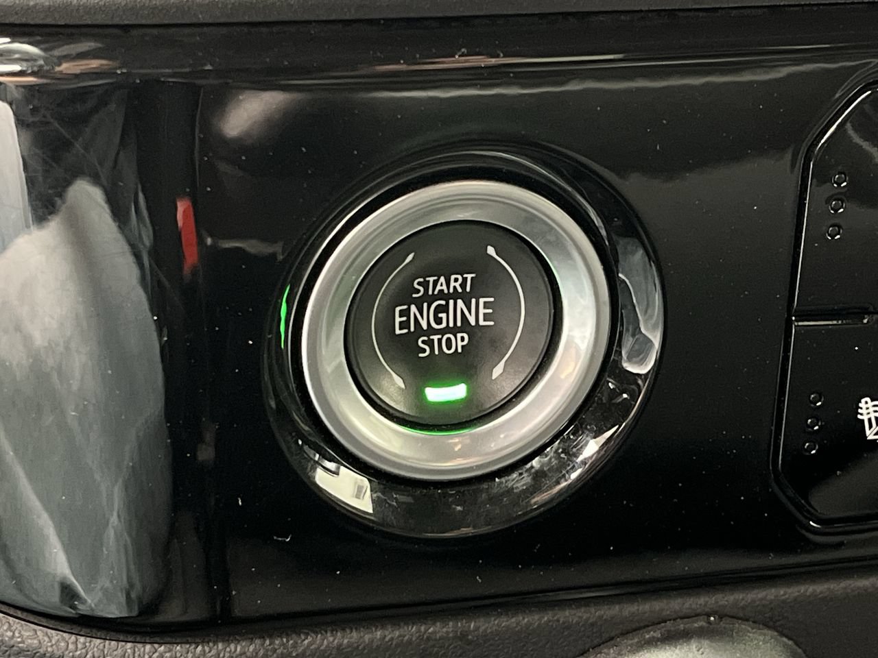 Used 2023 GMC Sierra 1500 SLE AWD/4WD image 22