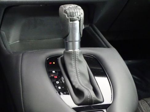 Used 2024 Honda HR-V LX image 29