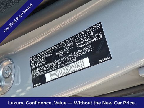 Certified 2025 Volvo XC40 B5 Core AWD/4WD image 29