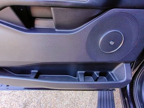 Used 2019 Ford Expedition Platinum image 30