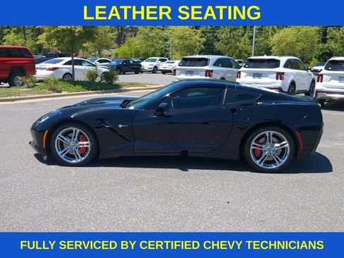 Used 2016 Chevrolet Corvette Stingray Coupe RWD image 10