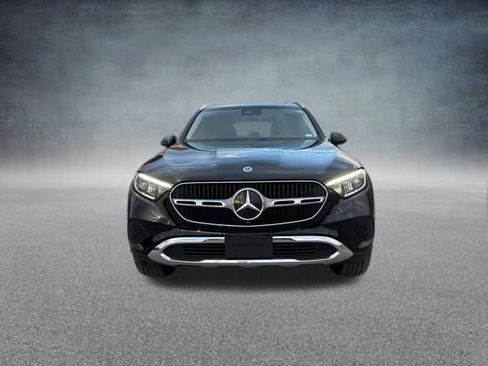Used 2024 Mercedes-Benz GLC 300 image 14