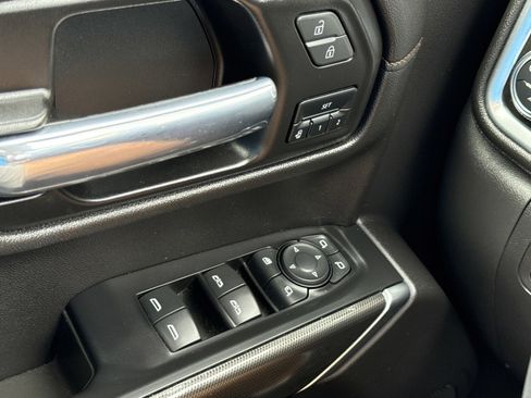 Used 2021 GMC Sierra 1500 AT4 w/ AT4 Value Package image 18