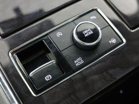 Used 2018 Lincoln Navigator Reserve w/ Technology Package AWD/4WD image 31