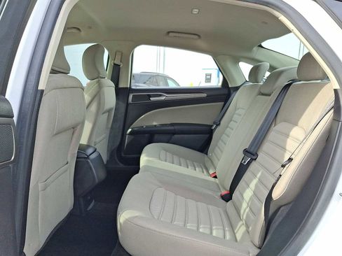 Used 2018 Ford Fusion S image 28