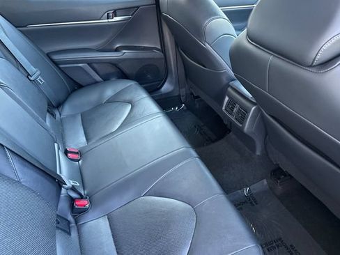 Used 2024 Toyota Camry XLE FWD image 18