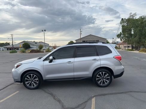Used 2017 Subaru Forester 2.0XT Premium w/ Popular Package #2A image 8