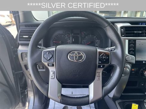 Certified 2022 Toyota 4Runner SR5 Premium w/ Moonroof Package AWD/4WD image 19