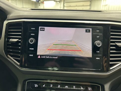 Used 2021 Volkswagen Atlas Cross Sport SEL Premium image 20