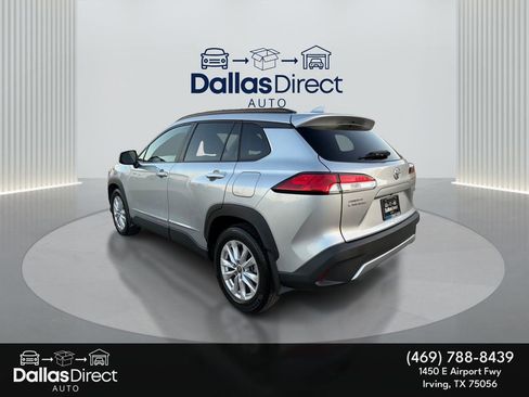 Used 2023 Toyota Corolla Cross LE image 8