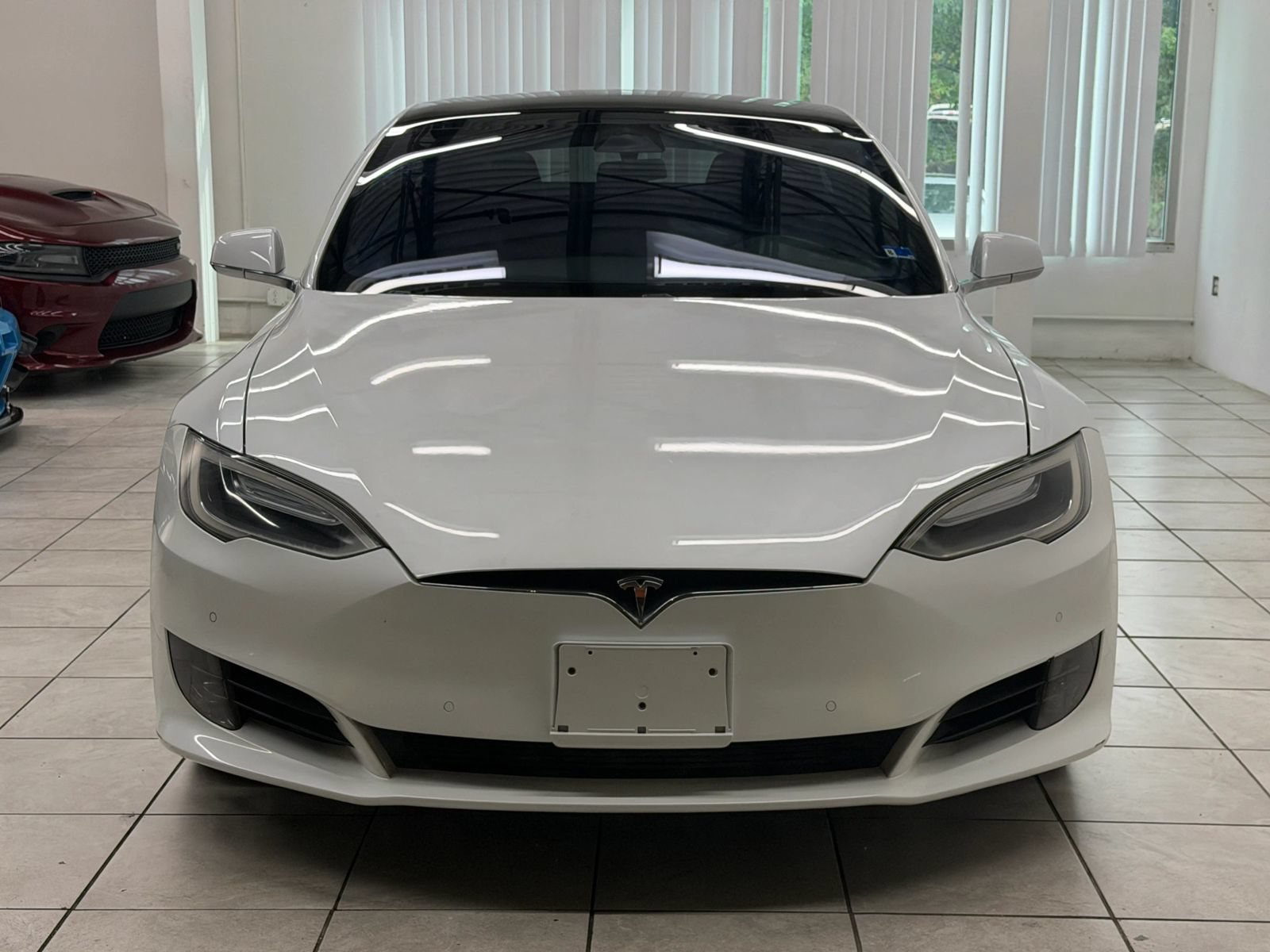 Used 2017 Tesla Model S 75D AWD/4WD image 2