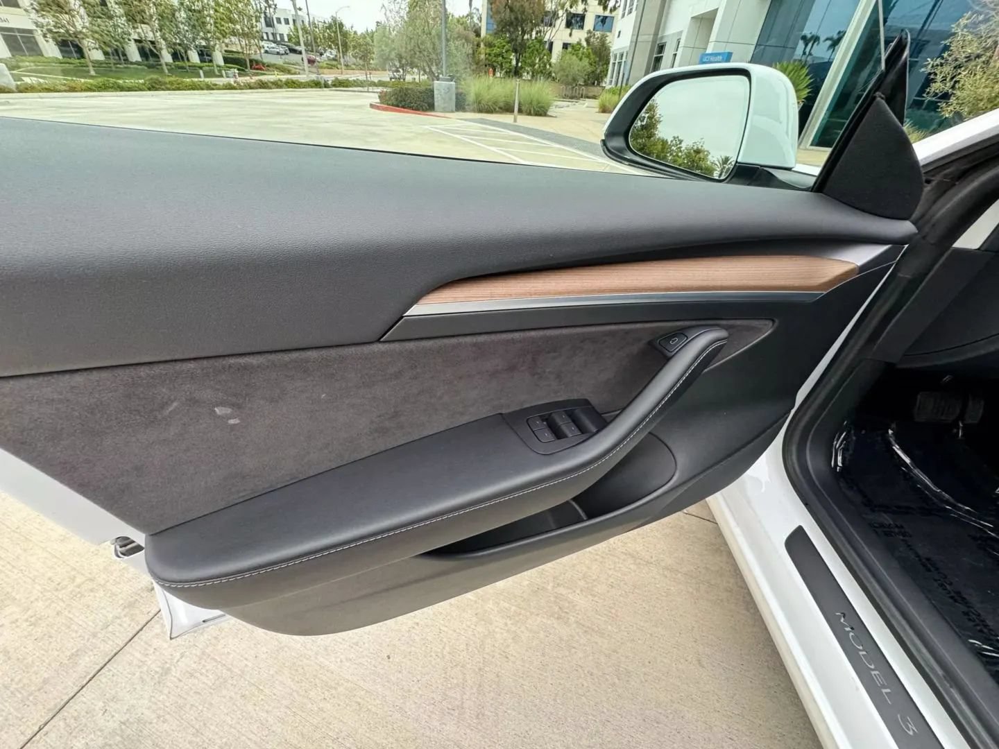 Used 2023 Tesla Model 3 Standard Range RWD image 24