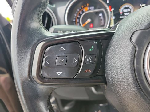 Used 2020 Jeep Wrangler Unlimited Sport AWD/4WD image 17