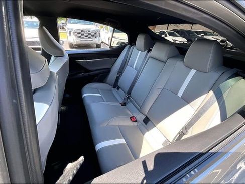 Used 2025 Toyota Camry SE FWD image 26