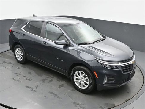 Used 2022 Chevrolet Equinox LT image 44