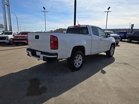 Used 2021 Chevrolet Colorado LT w/ Fleet Safety Package image 5