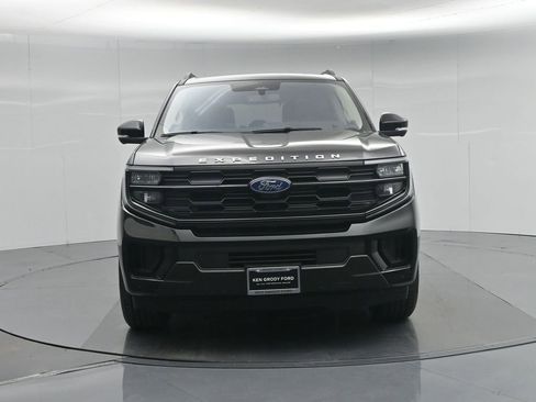 Certified 2025 Ford Expedition Active RWD image 60