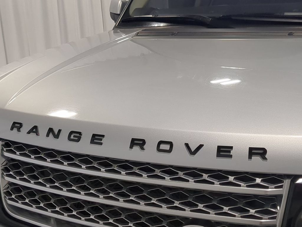 Used 2012 Land Rover Range Rover Supercharged AWD/4WD image 15